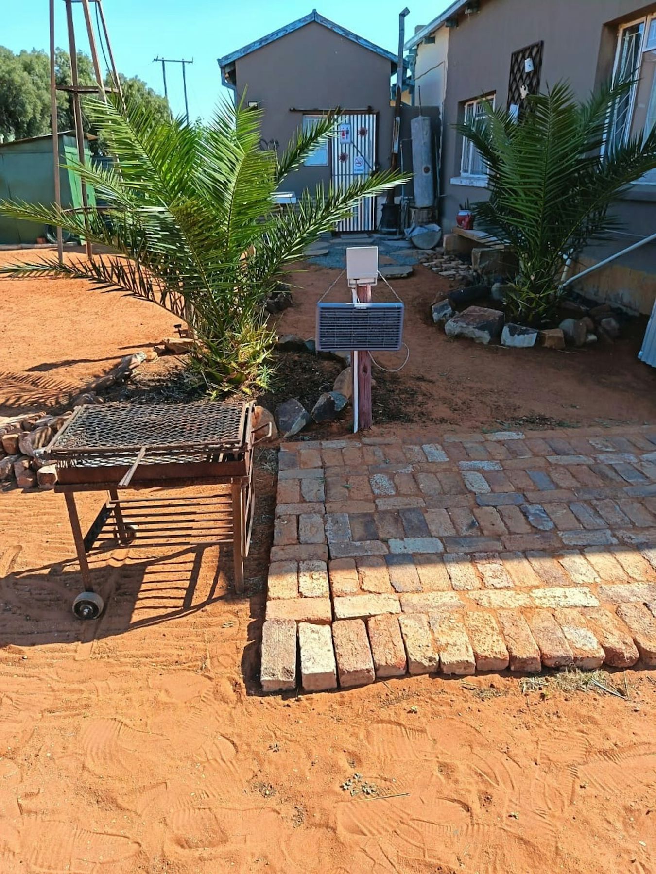 Garden path